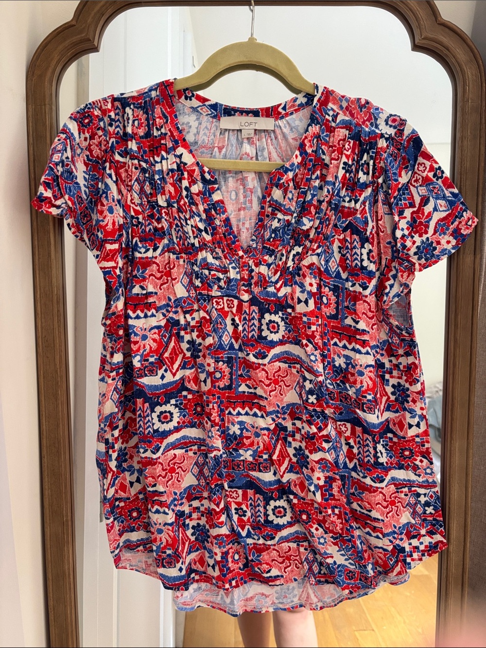LOFT Red and Blue Printed V-Neck Blouse
